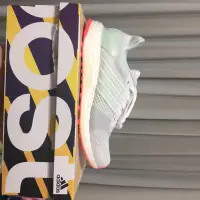 在飛比找蝦皮購物優惠-adidas 女鞋 ultraboost st w US6 