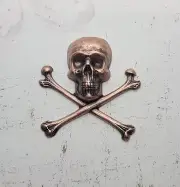XLarge Brass Skull And Crossbone Stamping x 1 - 4123COFFA