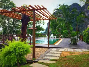 赤腳天堂山自然主義度假村Barefeet Heaven Hill Naturist Resort