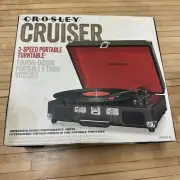 CROSLEY Record Player Turntable Briefcase 3 Speed CR8005A / Black, Brand New!