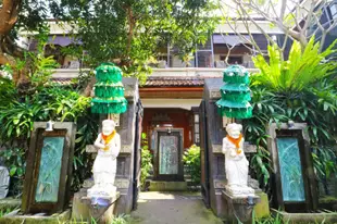 庫塔卡瓦裡民宿Kawali Homestay Kuta