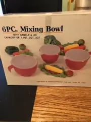 6 Pc Plastic Mixing Bowls Set, Colorful Nesting Bowls with Lids 3 Bowls, 3 Lids.