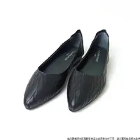 在飛比找momo購物網優惠-【ClayDerman】質感紋理真皮超柔軟尖頭平底鞋-黑色(