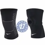 帝安諾 -NIKE ADVANTAGE 4D 高階 護膝 護膝套 慢跑 籃球 運動 重訓 登山 保護 黑色 AC3950【APP下單享4%點數】