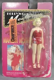 Marilyn Monroe Poseable Collectable Doll ~ Hollywood Memories ~ Hot Priorities