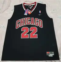 在飛比找Yahoo!奇摩拍賣優惠-Nike Chicago Bulls Jay William