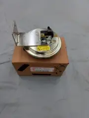 67K32 (67K3201) LENNOX PRESSURE SWITCH