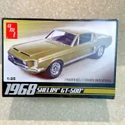 AMT 1968 Shelby GT-500 Metallic Green Plastic Model Kit AMT634M/12 Scale 1:25
