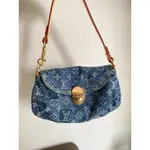 LOUIS VUITTON 中古款水洗牛仔腋下水餃包打折單寧麻醬發財包 LV DENIM PLEATED BAG