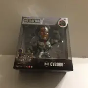 NEW Justice League Cyborg 2" Metal Figure