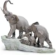 [LLADRÓ] Elephants Walking Figurine. Porcelain Elephant Figure.