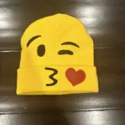 SUPER CUTE - Kissy Face Emoji Heart Yellow Toboggan - Never Worn - One Size