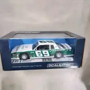 Carrera Digital 132 Scalextric SEC3947 Chevy Monte Carlo 1986, #69 1/32 Slot Car
