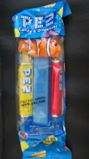 DISNEY FINDING DORY NEMO PEZ DISPENSER EXCLUSIVE COLLECTIBLE BRAND NEW