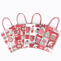 在飛比找樂天市場購物網優惠-聖誕節滿滿拼貼雪花禮物貓紅色手提袋(大 中 小)【BlueC