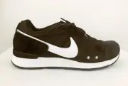 Nike Venture Runner Mens Athletic Running Shoes US 7.5 - Authentic Brand New