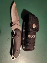 Buck Alpha Hunter folding knife w. Pouch