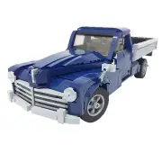 Commercial Pickup with Detailed Engine and Removable Tray 1176 Pieces MOC Build