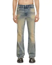 Diesel 1998 D-Buck Bootcut Fit Jeans in Medium Blue
