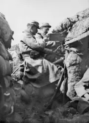 World War I Machine Gunners In A French Trench 1915 OLD PHOTO