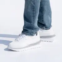 在飛比找蝦皮商城優惠-【FILA】中性 RENNO PATCHED 運動鞋-白 4