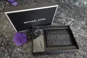 Michael Kors wallet & key chain black gifting new in box