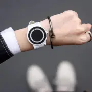 Dual-Sided Turntable Quartz Watch with World Time Display and Stainless Steel Bu