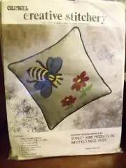 Vintage Stanley Creative Stichery Crewel Pillow Cover Kit, 3770 Bumble Bee