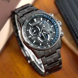 【CITIZEN 星辰】Eco Drive GENTS CB5887-55H 電波對時 三眼 藍線黑框 不鏽鋼 光動能腕錶 43mm