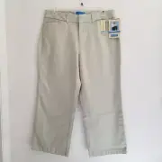 Dockers Metro Capri Pants Womens 6 Sage Green Calf Length Mid Rise New