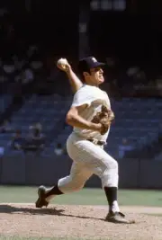 Fritz Peterson Of The New York Yankees 1972 Old Baseball Photo