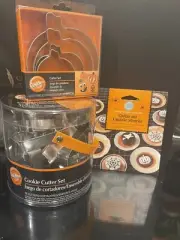 Wilton Halloween SET Cookie Cutter Set of 18, Stencils, 4 Graduating Pumpkins!