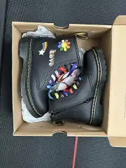 Doc MARTENS Airwair Kids Boots Lace Up Zip Up Pride Rainbow BeYou Size 13 Pride