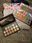 United Shimmerdom Eyeshadow Palette - 21 Shimmer & Palette With Nude Colors