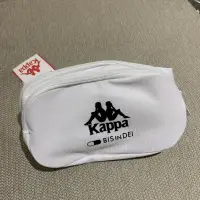 在飛比找蝦皮購物優惠-【免運】 Kappa白色腰包、寬背帶款