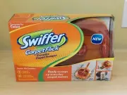 New Swiffer Carpet Flick Carpet Sweeper Starter Kit With 4 Cleaning Cartridges
