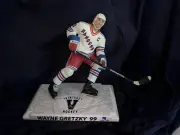 Wayne Gretzky New York Rangers Vintage Hockey NHL Action Figure 1 of 950