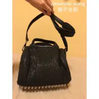 在飛比找蝦皮購物優惠-alexander wang 亞歷山大王 圓桶卯釘包