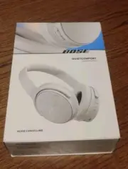 New Bose QuietComfort Over-Ear Noise Cancelling Bluetooth Headphones White 88436