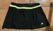 ADIDAS PERFORMANCE Climalite Black/Glow Tennis Skort Women’s SIZE M, NWT