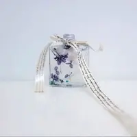 在飛比找蝦皮購物優惠-藍紫色夢幻浮游花瓶 永生花客製化 附精美緞帶