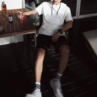 FINDSENSE MD 韓國 潮 男 時尚 簡約休閒素面 連帽 下擺開叉設計 短袖T恤 特色T恤 連帽T恤