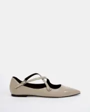 Miss Sofie Lani/Dove Patent Womens Flats 08