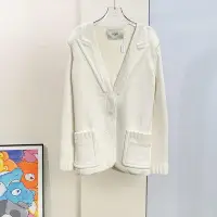 在飛比找Yahoo!奇摩拍賣優惠-FENDI芬迪 白色西裝版型針織開衫外套