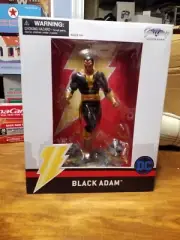 Black Adam Gallery Diorama DC Comics Diamond Select Toys