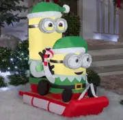 Gemmy 4.5 ft Airblown Christmas Minions Kevin & Bob On Sled Scene 117237