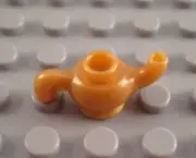 New LEGO Pearl Gold Genie Minifig Lamp