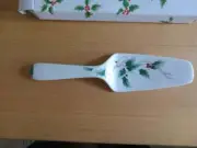 Mikasa Ribbon Holly NEW Bone China Cake Server 10.5" IN ORIGINAL BOX