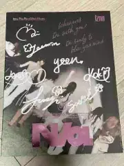 Iizuna autographed album