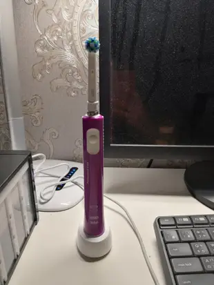 德國 百靈 Oral-B 全新升級 3D電動牙刷 PRO450P 歐樂B (恆隆行保固2年)